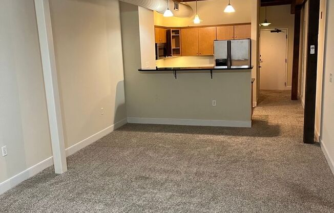2 beds, 2 baths, 1,057 sqft, $1,744, Unit 00 - 714207