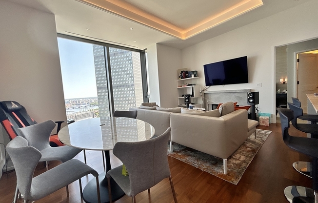 2 beds, 2.5 baths, 1,425 sqft, $16,500, Unit 3602