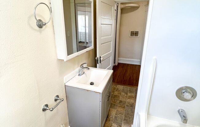 1 bed, 1 bath, 410 sqft, $1,795, Unit 301