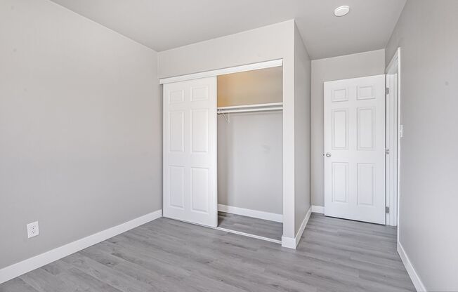 3 beds, 1.5 baths, 1,150 sqft, $1,599, Unit 2025