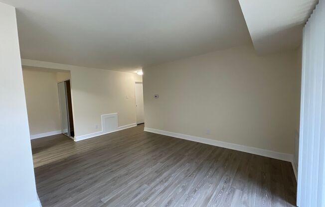 1 bed, 1 bath, 745 sqft, $1,685, Unit 14215 #A1