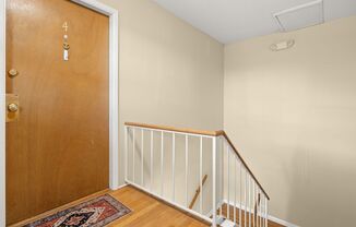 2 beds, 1 bath, $1,595, Unit Apt #3