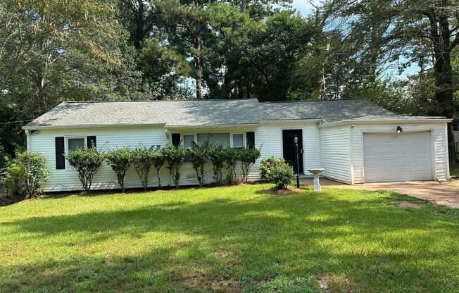 Charming 3BR/2BA Ranch with Garage & Spacious Backyard