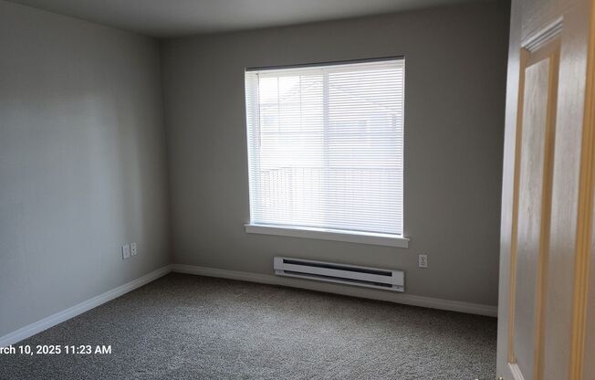 1 bed, 1 bath, 817 sqft, $1,475, Unit 9117