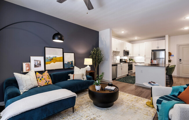 2001 PLATEAU VIS BLVD