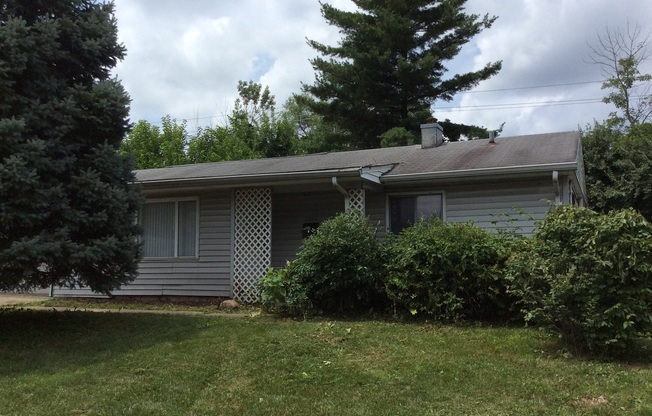 Lawrence Twp - 3 BR Ranch