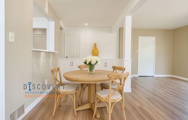 Merced Ave. 6200 NOTIFY OWNER WITH ALL MAINTENANCE