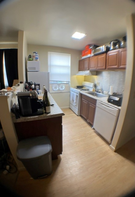 370 S Highland Ave 6