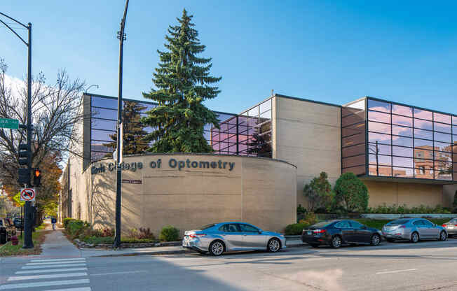 Illinois College of Optometry Building South Loop