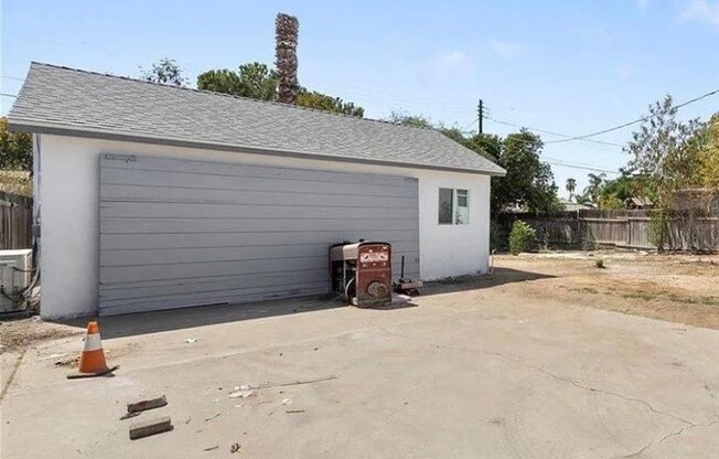 3311 MESA DR