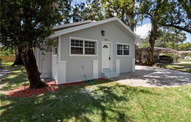 2 bedroom 1 bath home