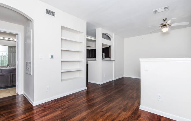 3 beds, 2 baths, 1,170 sqft, $1,957
