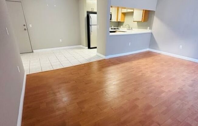 1 bed, 1 bath, 670 sqft, $1,900, Unit SB203