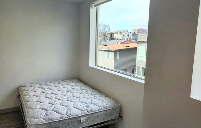 Studio, 1 bath, 167 sqft, $1,049, Unit D310