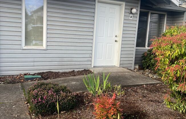 1 bed, 1 bath, 725 sqft, $1,125, Unit 3675D