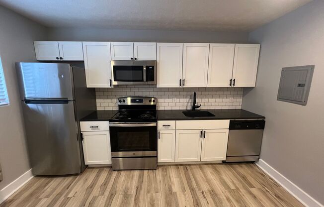 1 bed, 1 bath, $725, Unit 60