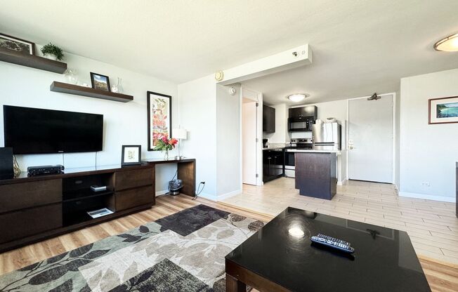 Turnkey Furnished Waikiki Condo