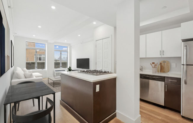 1 bed, 1 bath, $3,809, Unit 7C