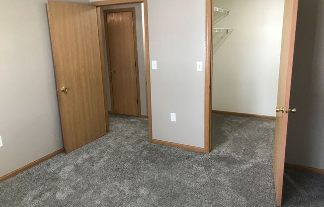 1 bed, 1 bath, 772 sqft, $1,039, Unit 3-105