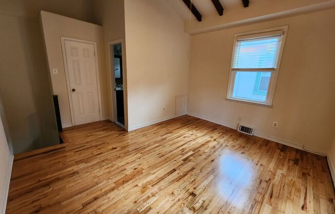 1 bed, 1 bath, $1,695