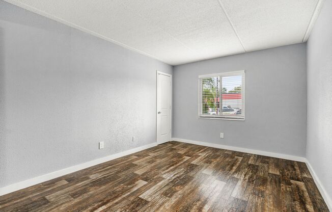 1 bed, 1 bath, 665 sqft, $1,395, Unit 115