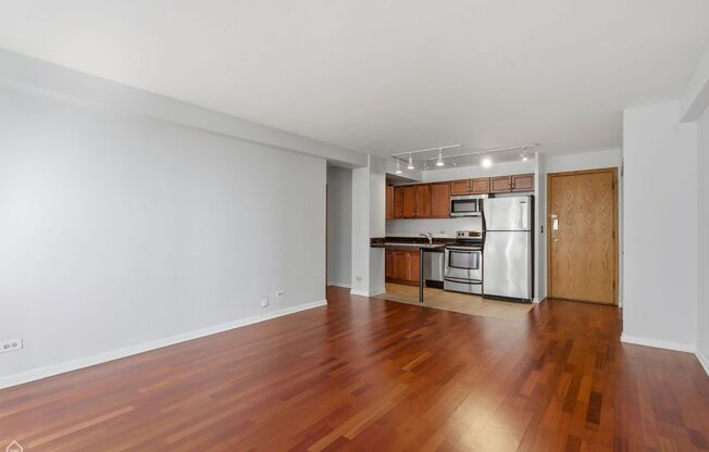 1 bed, 1 bath, 700 sqft, $1,950, Unit 418-1303