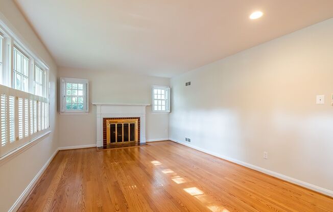 MUST SEE! Cozy Corner Cape in Chevy Chase is Move-in Ready!