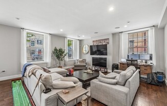 225 DORCHESTER ST