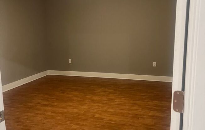 2 beds, 3 baths, 1,884 sqft, $2,495, Unit 613