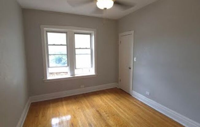 Great 2 Bedroom unit, with a Wonderful Management Company