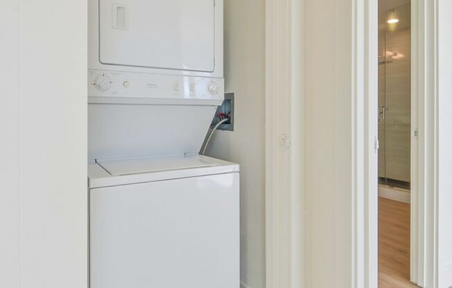 2 beds, 2 baths, $2,850
