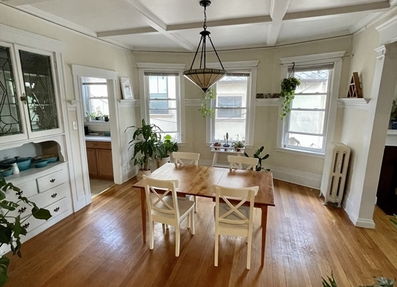 201 Rawson Rd Apt 1