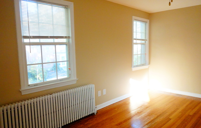 8007 Garland Avenue DGY LLC