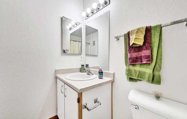 Bathroom Masters Apartments Aloha Oregon 