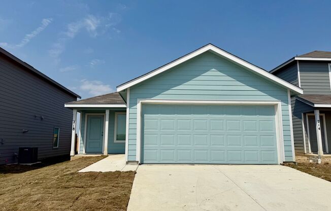 Brand NEW 4-bedroom, 2-bathroom home for lease in a fabulous New Braunfels neighborhood!