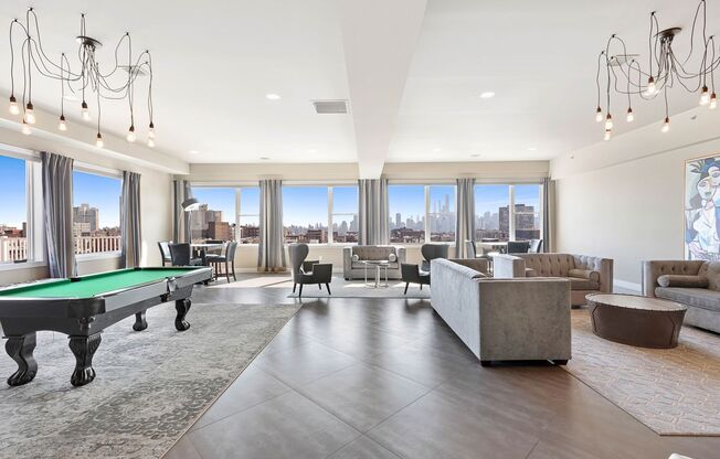 1 bed, 1 bath, 726 sqft, $2,495, Unit 211