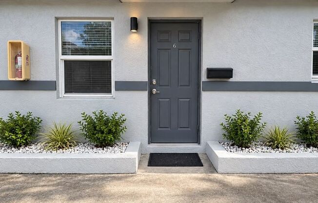 LC 21:840 NW 10th St