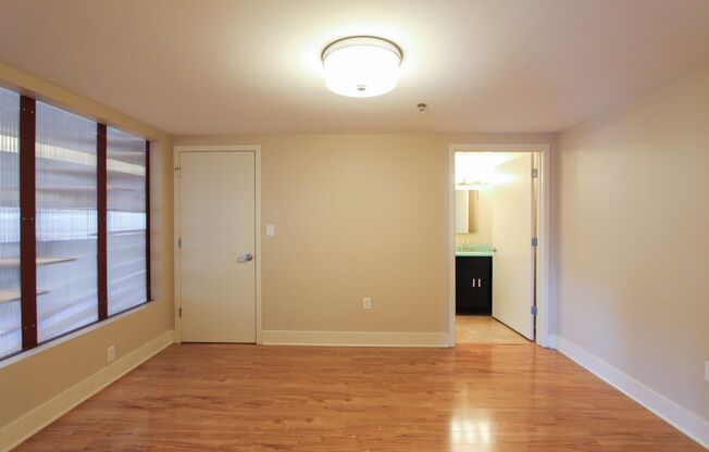 2 beds, 2.5 baths, 1,700 sqft, $1,950, Unit 410