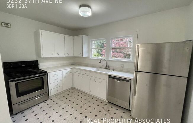 3 beds, 2 baths, 1,740 sqft, $3,550