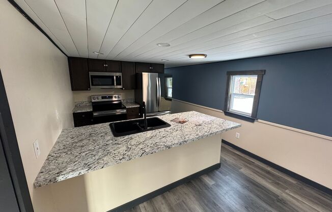 2 Moose Lane Rochester LLC