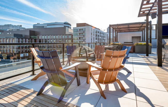 Rooftop Deck and Lounge