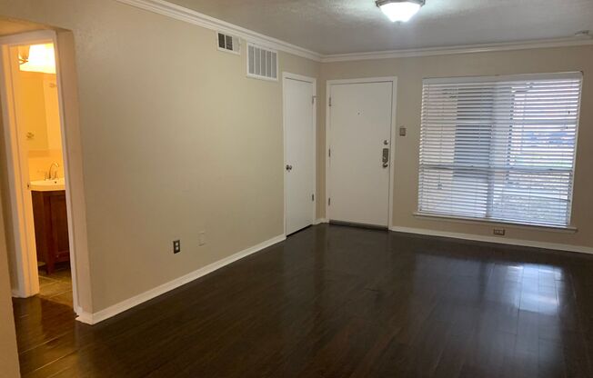 1 bed, 1 bath, 600 sqft, $1,100, Unit 104