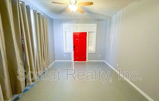 1728 MANDEVILLE ST