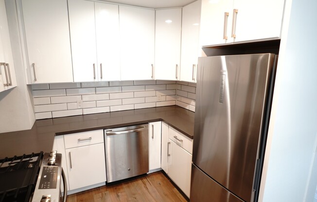 14th Avenue, 2912