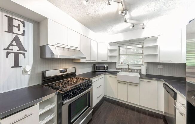 309 COUNTRYSIDE PL SE