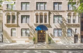 30 W 90 ST