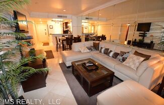 260 E Flamingo Rd 123