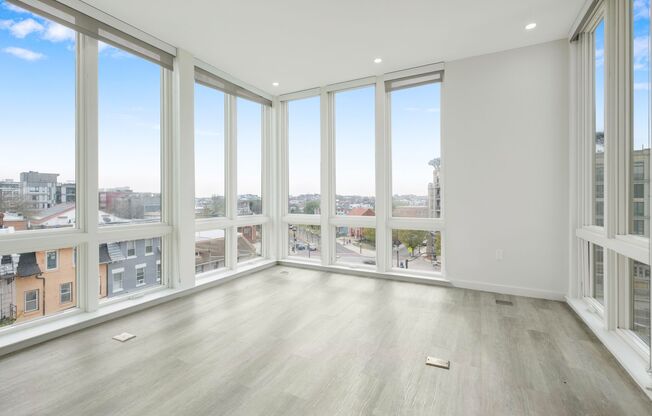 Stunning 3 BR/2 BA Condo in Petworth!