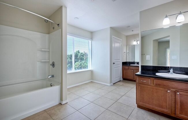 4 beds, 3.5 baths, 2,800 sqft, $4,695, Unit 210
