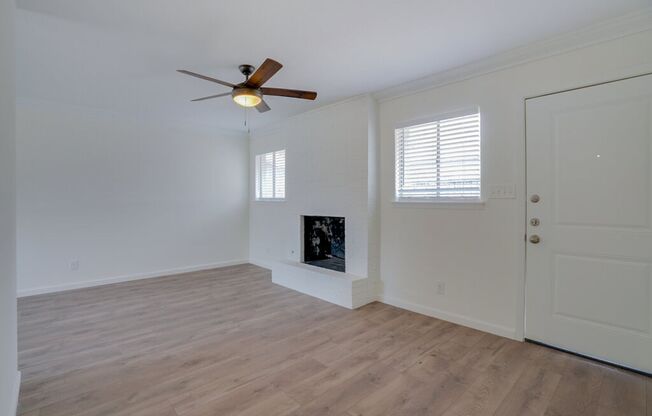 304 John Nance Garner Cir Unit #A2 Austin, TX 78753